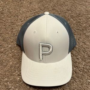 Worn once Puma hat